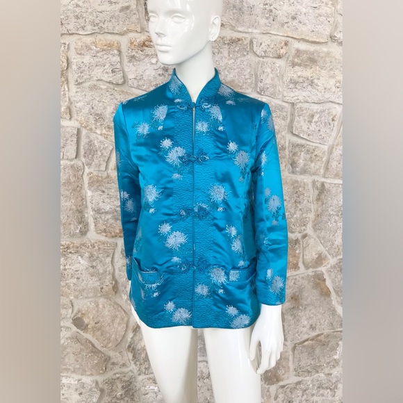 Vintage 1960s Chinese Satin Blue Yellow Reversible Floral Jacket Frog Closures - Picture 10 of 16